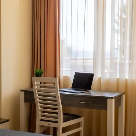 White Sands Beachfront Getaway In Aurelia - Sea View & Direct Access Burgas