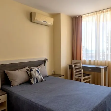 Lejlighed White Sands Beachfront Getaway In Aurelia - Sea View & Direct Access Burgas City