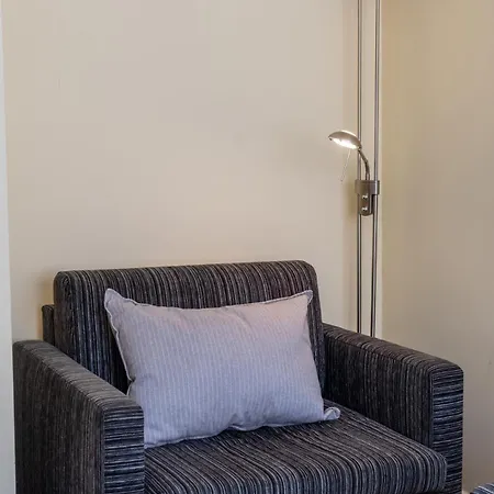 White Sands Beachfront Getaway In Aurelia - Sea View & Direct Access Lejlighed *