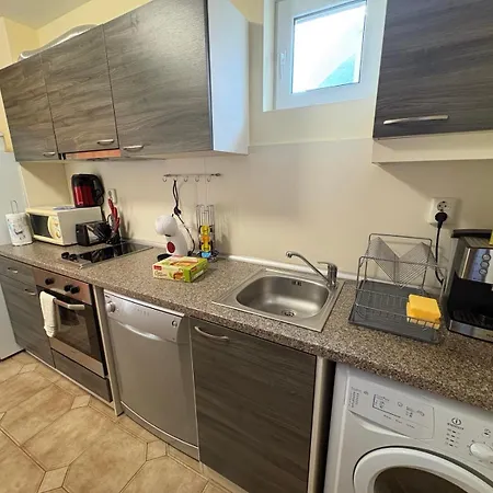 Lejlighed White Sands Beachfront Getaway In Aurelia - Sea View & Direct Access *